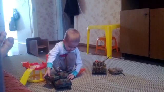 Импровизированный обзор игры "танковый бой" смотреть онлайн