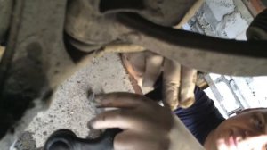 Mercedes W209, Замена рулевых наконечников