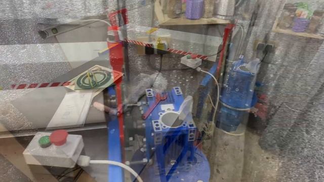 Отзыв на К-800СДМ. Вырубка паронитовых прокладок. смотреть онлайн