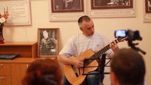 9) В осеннем парке городском О Митяев