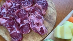 Говядина с овощами запеченная в рукаве. Очень вкусно!