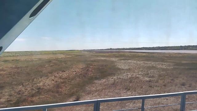 20.04.2023. Узбекистан. Хорезм. По ж/д-мосту через Амударью в сторону Хазараспа