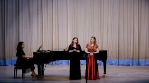 Б.Мокроусов, слова А.Фатьянова - «На крылечке твоем»