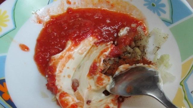 Куриные крылышки на шпажках