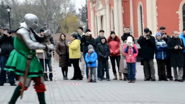 Бой рыцарей на мечах в Тульском кремле