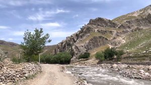 Узбекистан город Сурхандарьинская Сарасия древние природа))