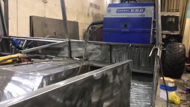 Не большой обзор процесс сборки вездехода кайман 4/4 смотреть онлайн