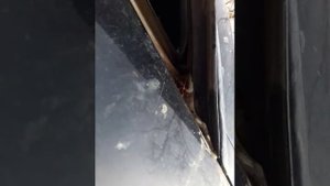Ауди 100 с4 үшбұрышты əйнегін алу. Триугольное стекло как снять