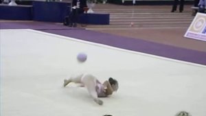 Канаева Женя -  мяч