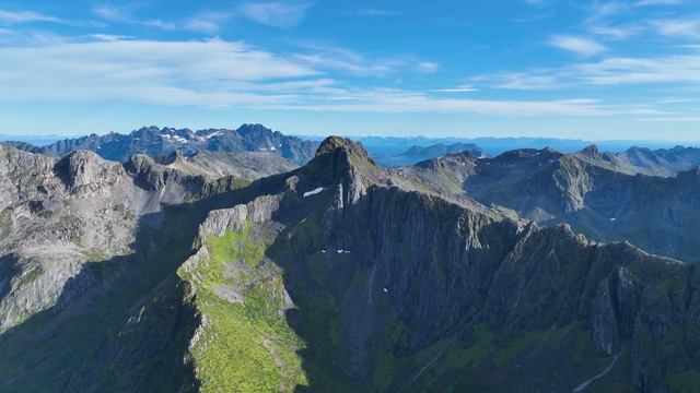 4kvideo  Grunnførfjord Lofoten Norway - 4K Nature Landscape with epic mountains lakes and sea