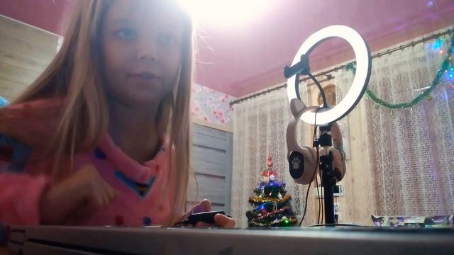 Кольцевая LED-лампа
