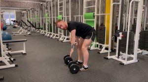 Ученые «Такое положение рук наиболее эффективно для прокачки дельтовидных мышц с гантелями»