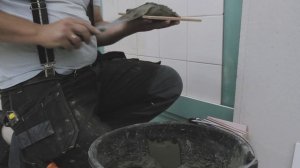 Как приклеить плитку на старую плитку: вариант 2
