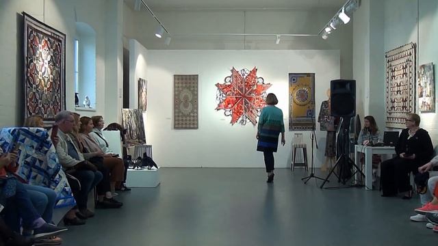 Вернисаж в Доме творчества РОО "МСХ".  Выставка лоскутного шитья.  г.Таруса 16.09.2023