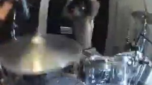 Travis Barker - Remix Soulja Boy Crank That