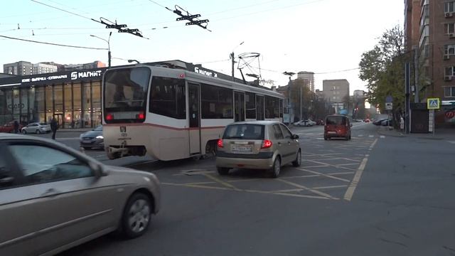 Ростовский трамвай. М.Горького 10.11.23г 71-619 КТУ смотреть онлайн