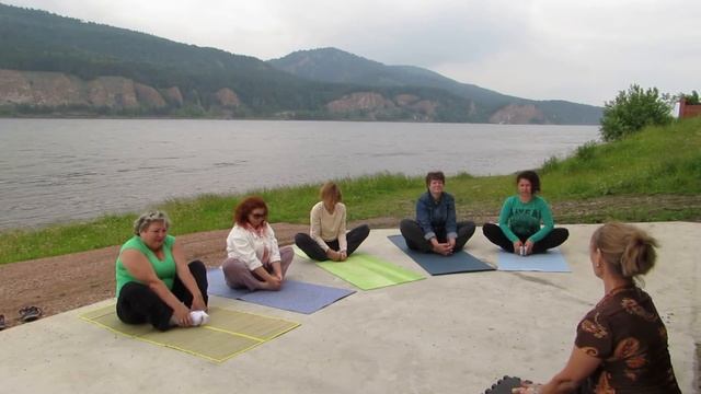 Йога выходного дня смотреть онлайн