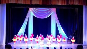 Я на сцену выхожу муз.Ермолов