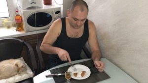 Как чистить рыжики? Как их готовить? Едим свежие рыжики.