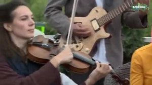Отава Ё и Светлана Бень,-Adieu, la tête,