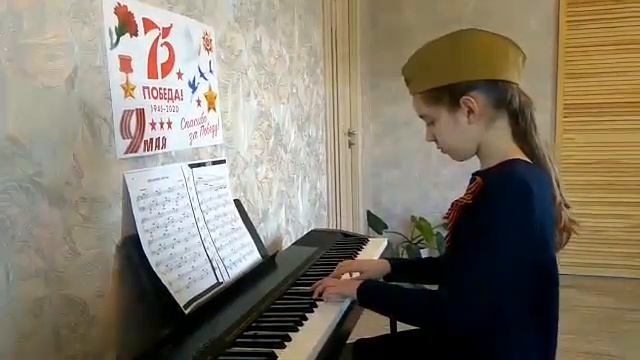 Порхающие листья. Мысякина Анастасия..mp4 смотреть онлайн