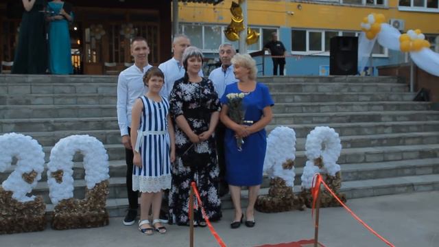 Выпускной 2018, школа 129. смотреть онлайн