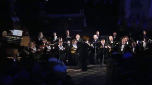 Морис Жарр Вальс из к\ф "Доктор Живаго" играет оркестр "Русские узоры"