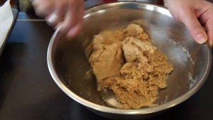 Постное печенье из кунжутной муки с бананом