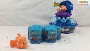 Игрушка из мультика В поисках Дори и Немо, распаковываем яйца сюрпризы, в которых маленькие игрушки