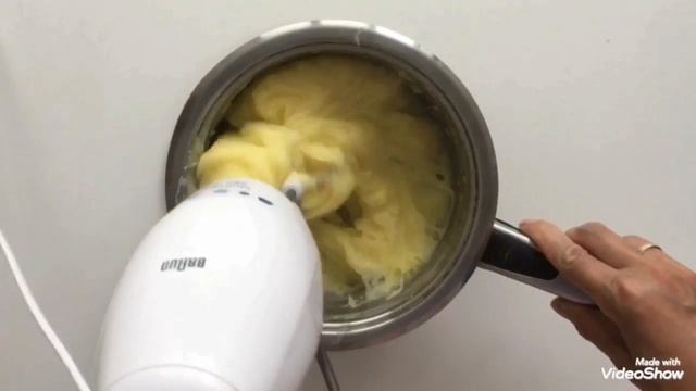 Торт чернично- сливочный... Очень вкусный! Сочетание превосходно!!!