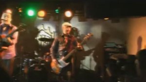 ВИА Друзья   Королева красоты кавер В Кузьмин