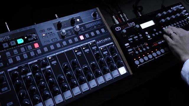 Emptiness- Elektron Analog Four and Arturia DrumBrute