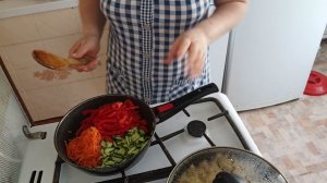 Салат Фунчоза с тунцом