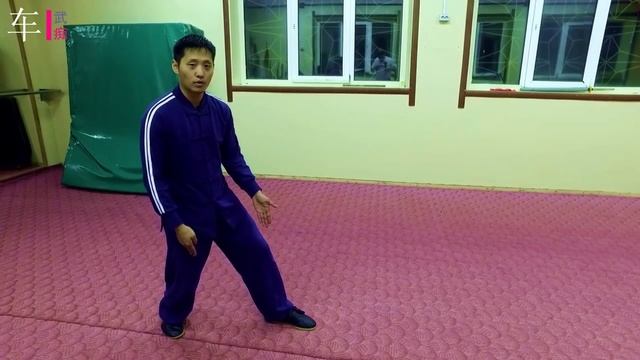 Реальное гунфу: синъицюань (позиция саньтиши)