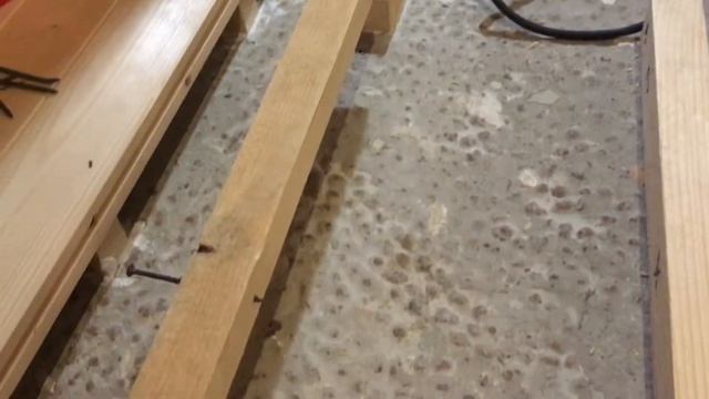 Деревянный пол в доме. смотреть онлайн