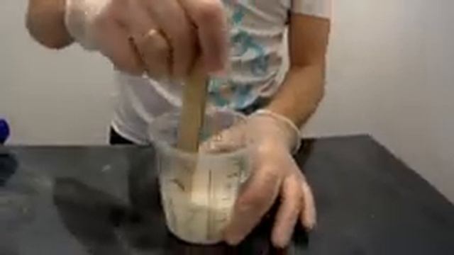 Покрываем лаком столешницу. Матовый или глянцевый. смотреть онлайн