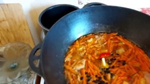 Настоящий узбекский плов на газовой плите, невероятно вкусно!