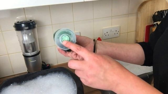 Fairy Max Power Vs Fair Original Washing up Liquid смотреть онлайн