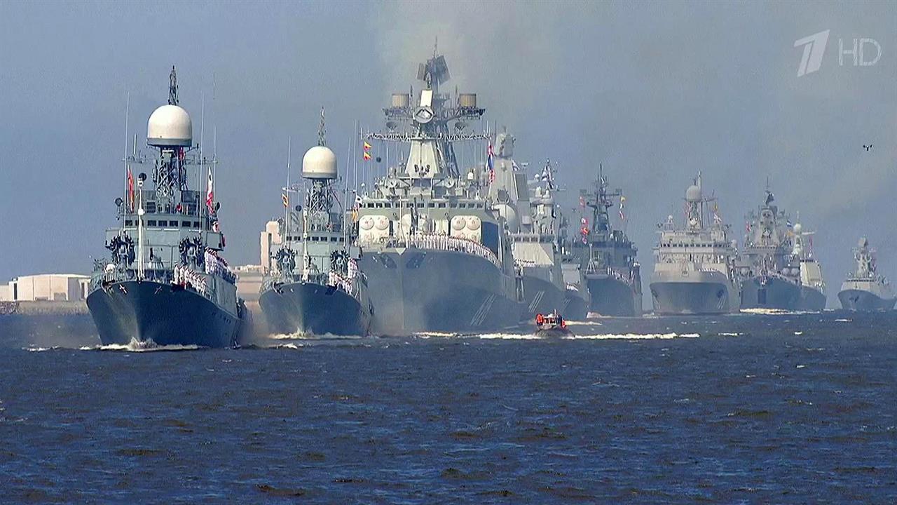 Мировая пресса обсуждает торжественный парад ко Дню военно-морского флота