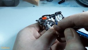 Сборка Mersedes Benz Actros MP4 1:24 Italeri Выпуск №3