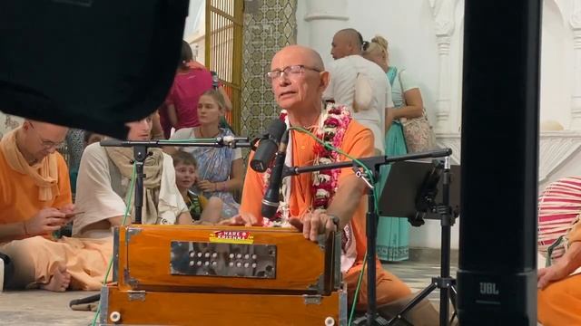 Дамодараштака, 31.10.2023. Бхакти Вигьяна Госвами смотреть онлайн