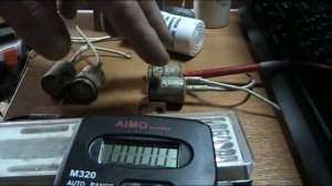 Ёмкость конденсатора измерить.. Оно надо????