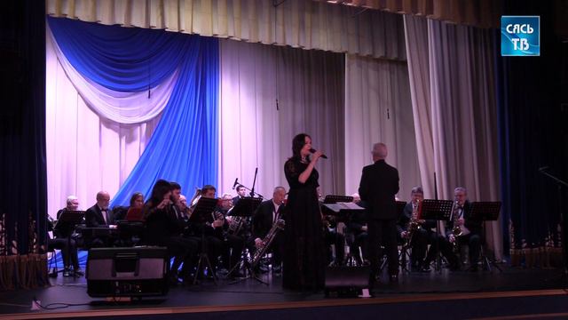 В Волхове выступил духовой оркестр «Петербургский консонанс» смотреть онлайн