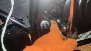 САРКАЗМ И БОЛЬ лопнул болт крепления двигателя! замена болтов крепления двигателя, их размеры и др..