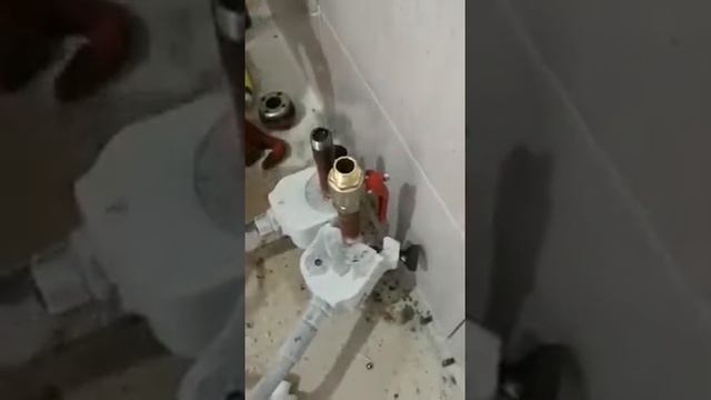 Нарезка резьбы под давлением!