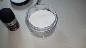 Укрепление ногтей акриловой пудрой