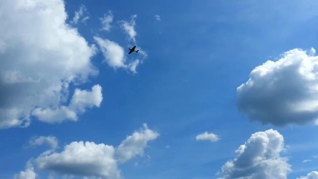 18 августа 2013 г. Праздник на аэродроме "Ясюниха" смотреть онлайн