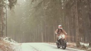 Riding In Snow  BMW R NineT Scrambler  Off Road