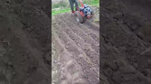 мотоблок агат пробуем пахать на жигулёвских калесах