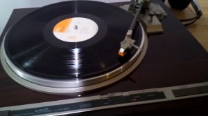 Проигрыватель винила Lo-D HT-500